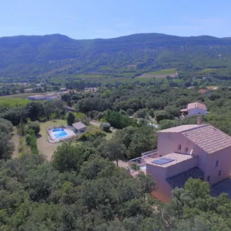 Holiday Chemin De La Vierge * Le Pegue
